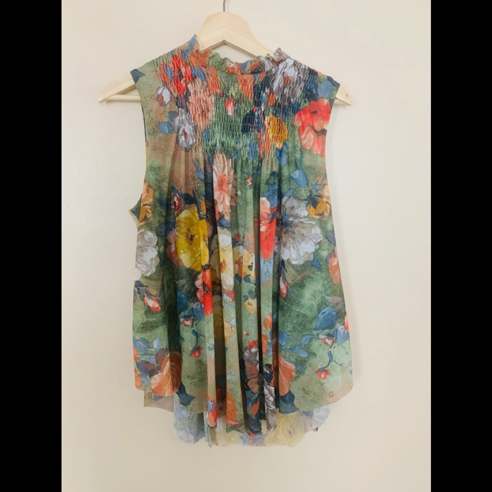 Anthro Floral Watercolor Swing Top